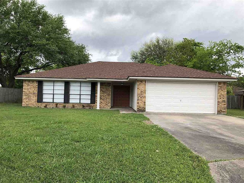 1st image of 8750 Bienville Dr