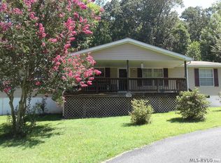 108 Almond Ct, Bracey, VA 23919