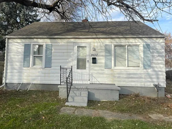 3137 Leith St, Flint, MI 48506