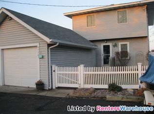 8430 216th St N, Forest Lake, MN 55025