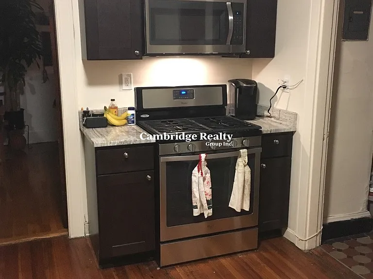 333 Alewife Brook Pkwy #2T — Photo 3