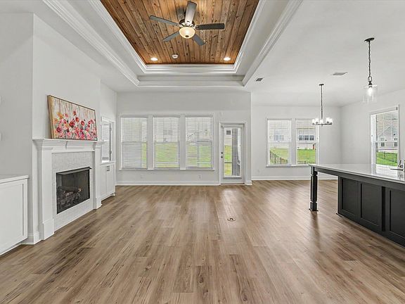 2nd image of 173 Bienville Pl