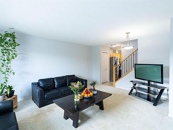 5th image of 950 S Arbour Lake Rd NW #102