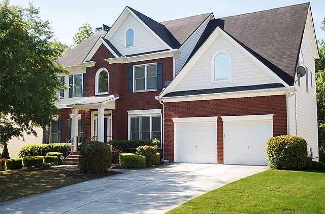2nd image of 1160 Windbrooke Dr