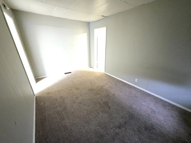 801 W North St #3 — Photo 6