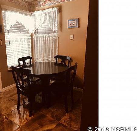 3rd image of 10550 Bridlewood Ave