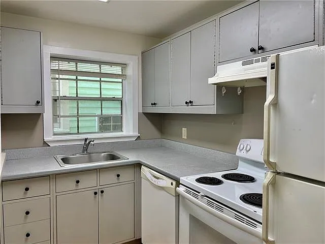 1405 Terpsichore St #2 — Photo 9