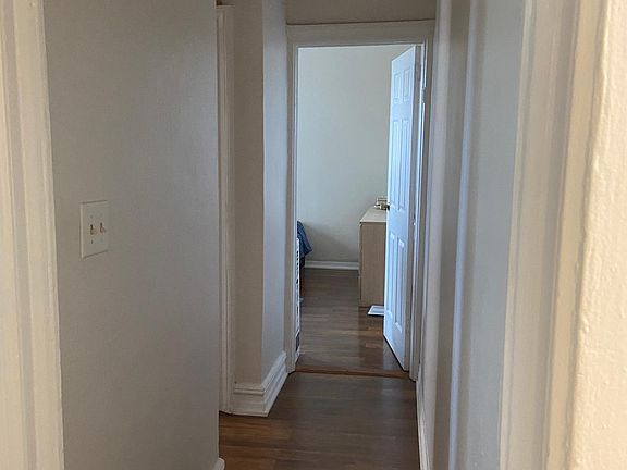 5th image of 22 Bay 37th St #Ss662