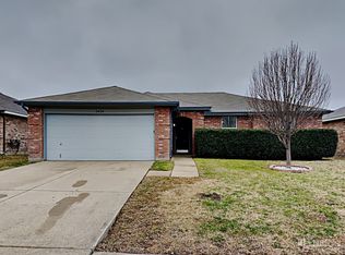 1420 Blazing Star Trl, Burleson, TX 76028