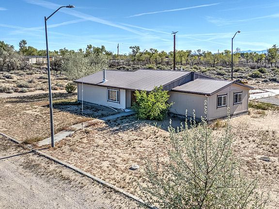 2nd image of 3837 Boyer Rd