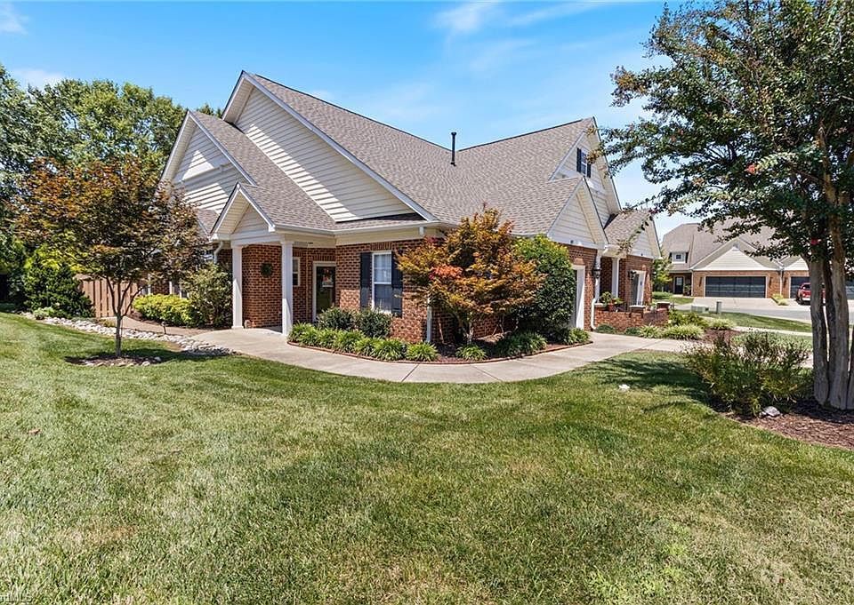 1st image of 102 Kestrel Ct