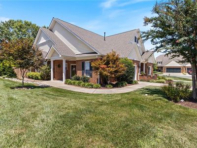 102 Kestrel Ct, Mebane, NC, 27302