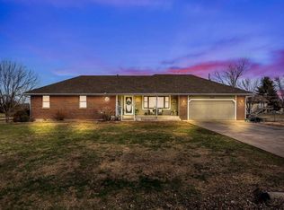 8030 SW 24th St, Topeka, KS 66614