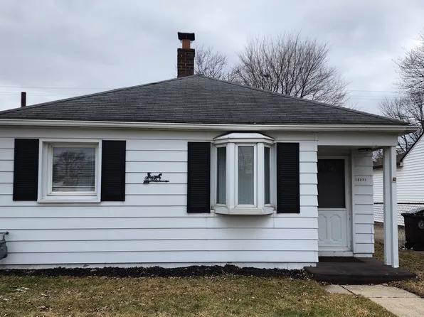 13372 Helen St, Southgate, MI 48195