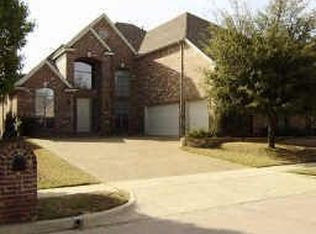 2407 Brown Bear Way, Euless, TX 76039