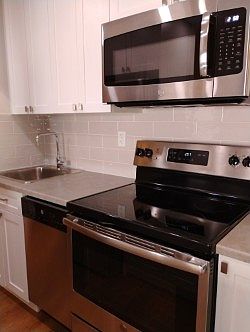 3rd image of 9810 105th St NW #506