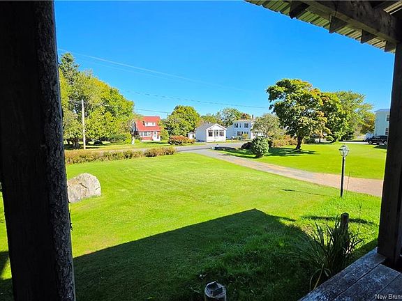5th image of 30 Dipper Harbour Rd