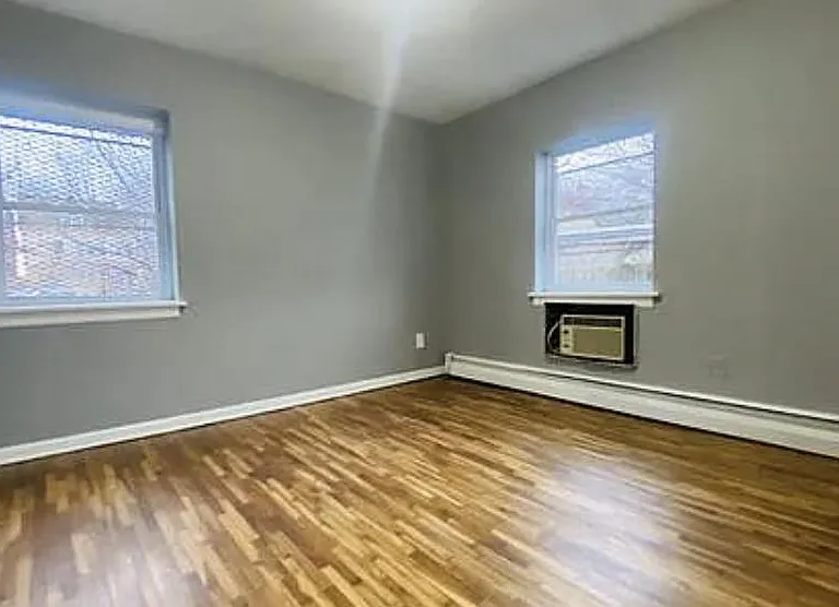 290 Wainwright St #16 — Photo 5