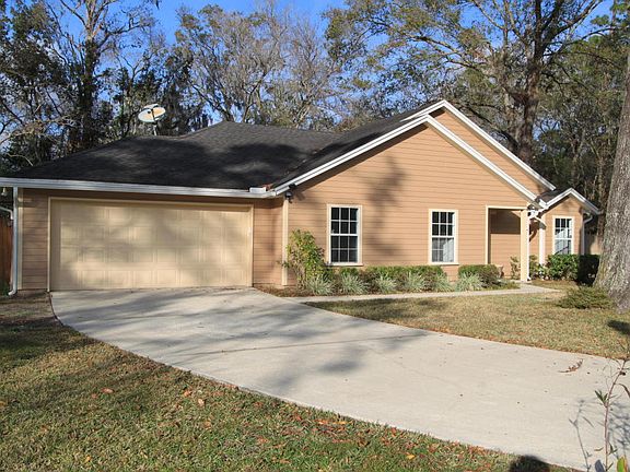 3rd image of 6320 Johnnie Cir W