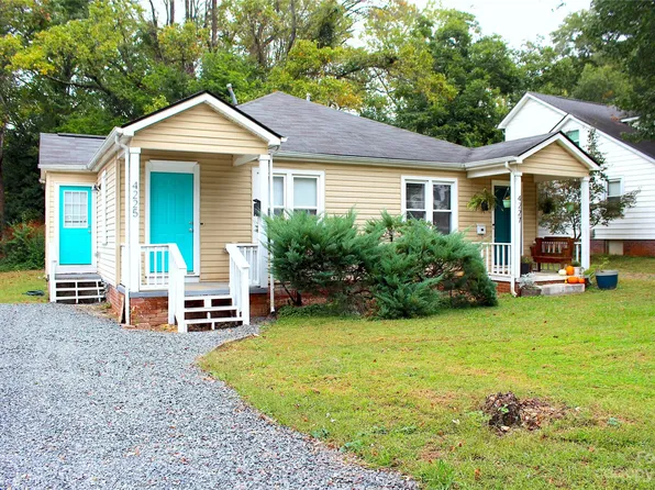4225 & 4227 Hiddenbrook Dr, Charlotte, NC 28205