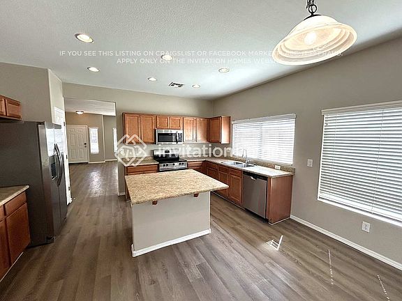5th image of 6808 S 21st Dr