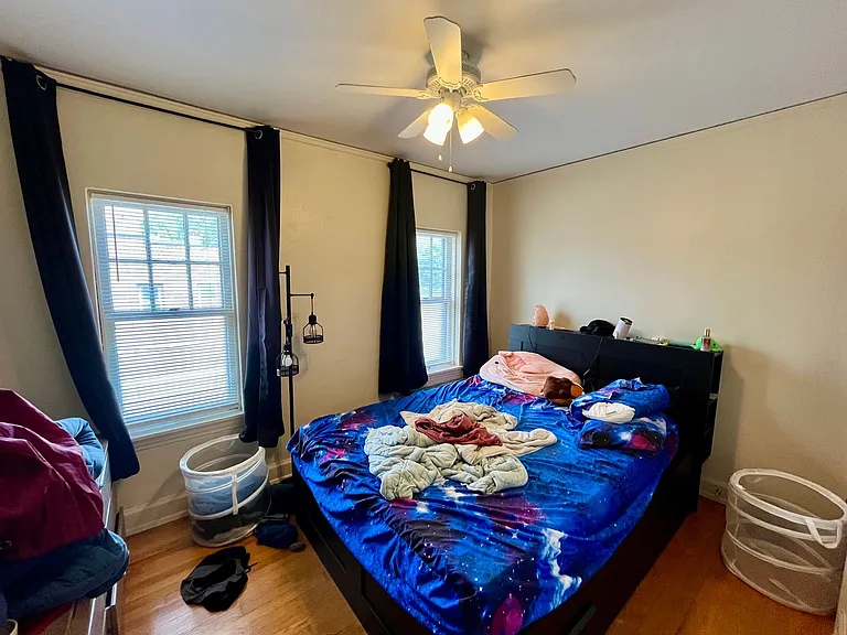 4480 N Oakland Ave — Photo 27