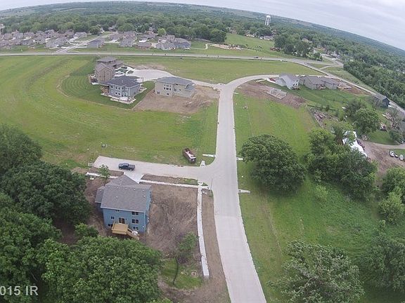 5th image of 1613 Lyndale Dr