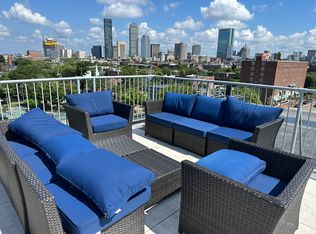 1950 Washington St APT 2F, Boston, MA 02118