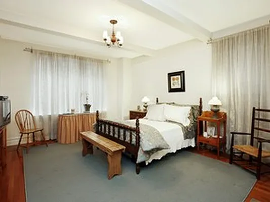 Sold by Citi Habitats | media 3