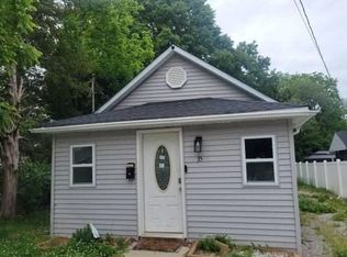 35 Westminster Ave, Penns Grove, NJ 08069