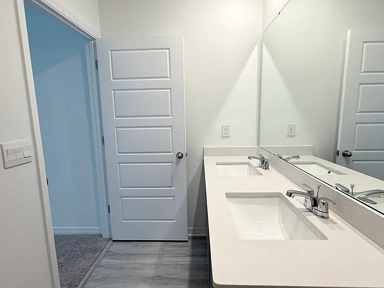 2947 Canary Ave — Photo 18