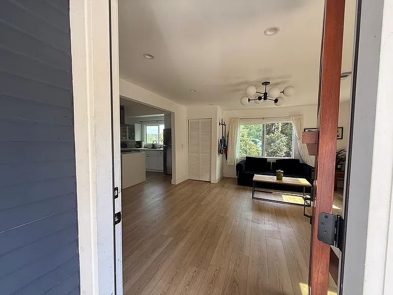440 Wren Dr — Photo 16