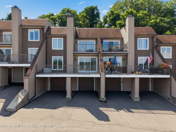 44 Riverview Condos, Port Ewen, NY 12466