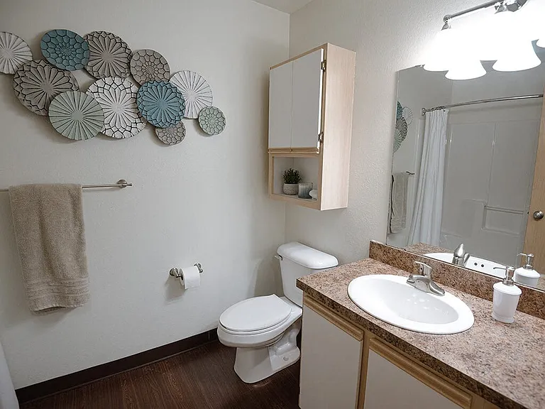 Spacious Bathroom