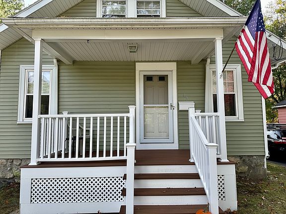 2nd image of 42 Wilson St