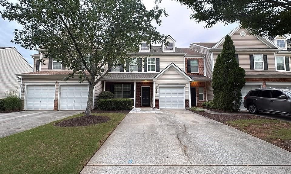 1st image of 387 Weatherstone Pl