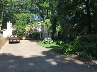 9603 Bridlewood Trl, Dayton, OH 45458