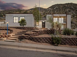 3004 Camino De La Sierra NE, Albuquerque, NM 87111