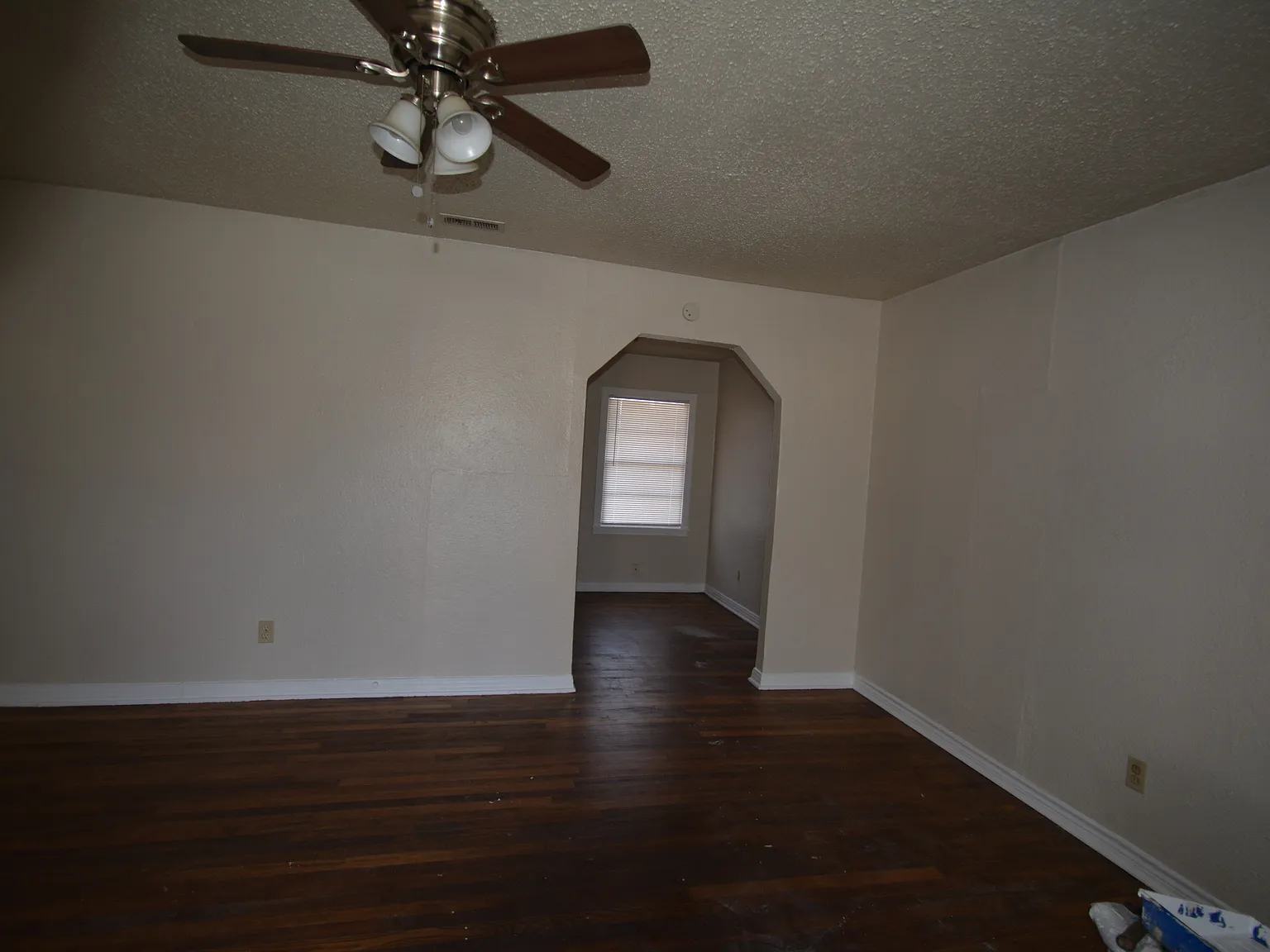 2 bed, 790 sqft, $895 — Photo 2