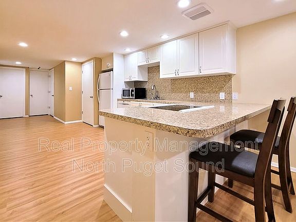 4th image of 7306 Highland Dr
