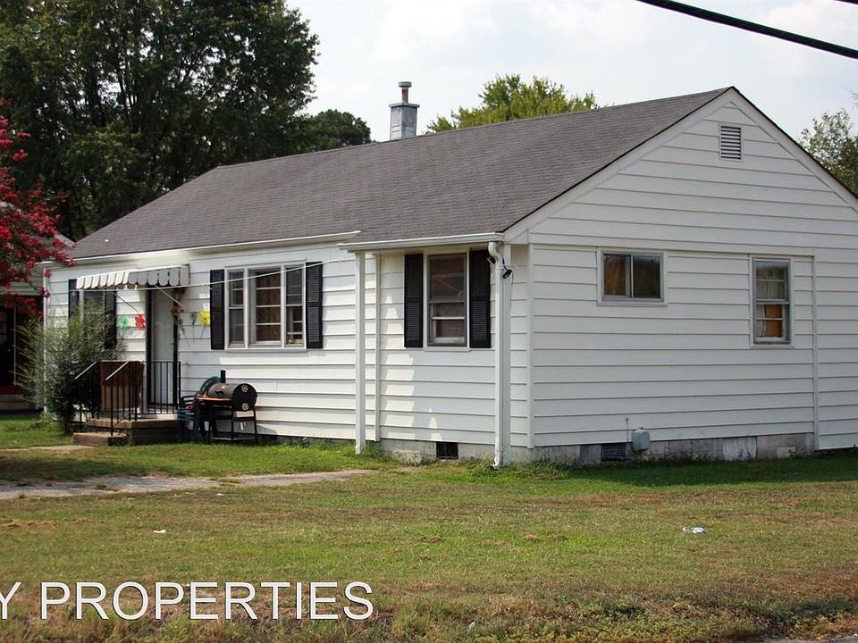 2nd image of 3506 Montclair Rd