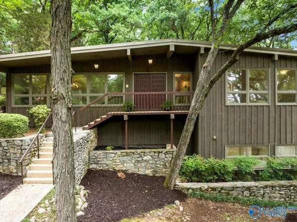 202 Zephyr Cir SE, Huntsville, AL 35801
