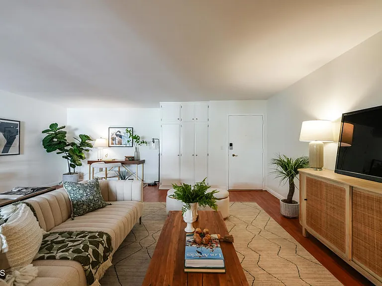 120 S Sierra Madre Blvd #205 — Photo 5