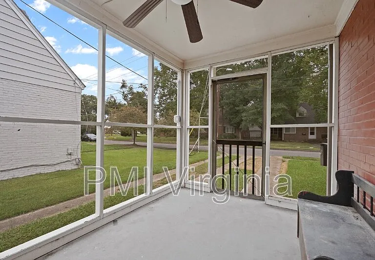 7805 Sheryl Dr — Photo 30