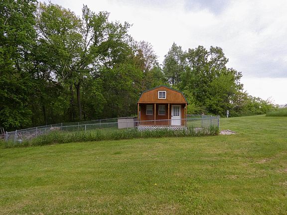 2nd image of 5235 Shamrock Ln
