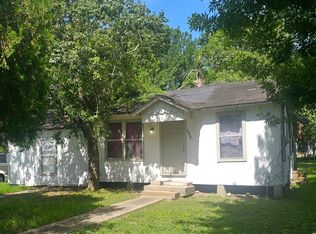 805 Texas St, Wharton, TX 77488