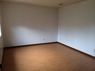 2nd image of 504 Cedartop Ln APT D