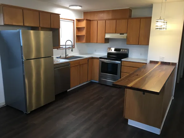 630 W 19th Ave #1, Anchorage, AK 99503