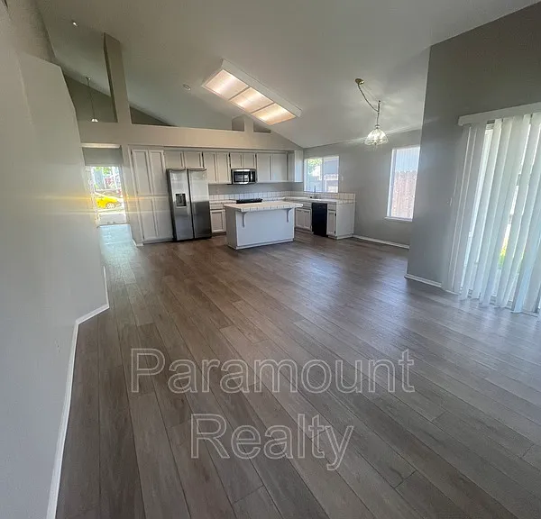 1230 Mohr Cir — Photo 12