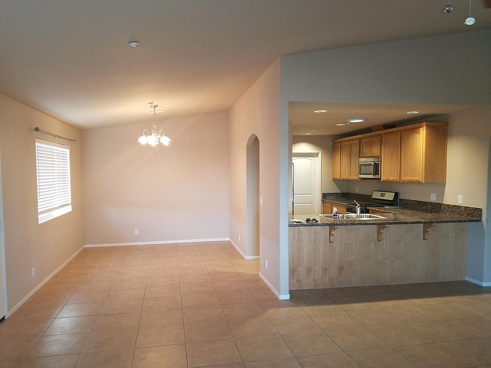 1st image of 73762 Playa Vista Dr